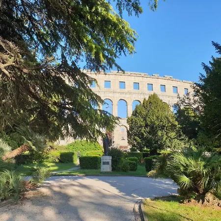 Centar Sonja Apartament *