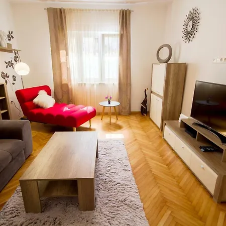 Centar Sonja Apartament *