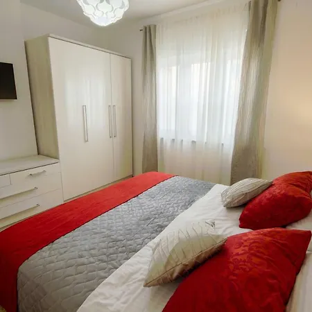 Centar Sonja Apartament *